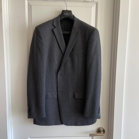 Grey & Black Checkered Perry Ellis Blazer - Picture 1 of 5
